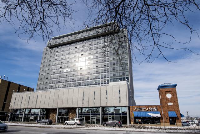 7234 North Ave. #808, Elmwood Park, IL 60707