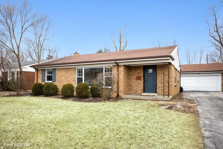 364 Dickens St., Northfield, IL 60093