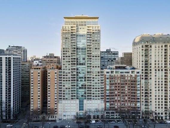 250 E Pearson St. #3502, Chicago, IL 60611