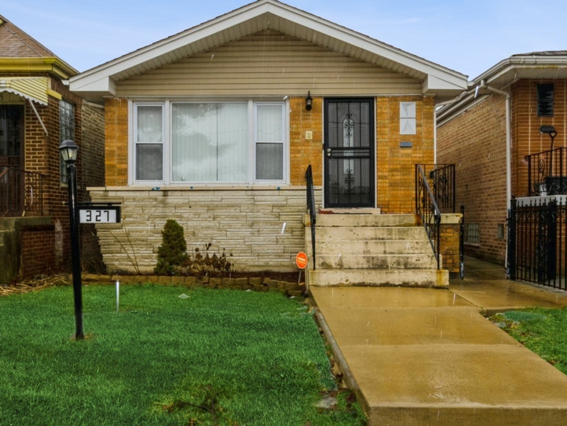 327 W 100th St., Chicago, IL 60628