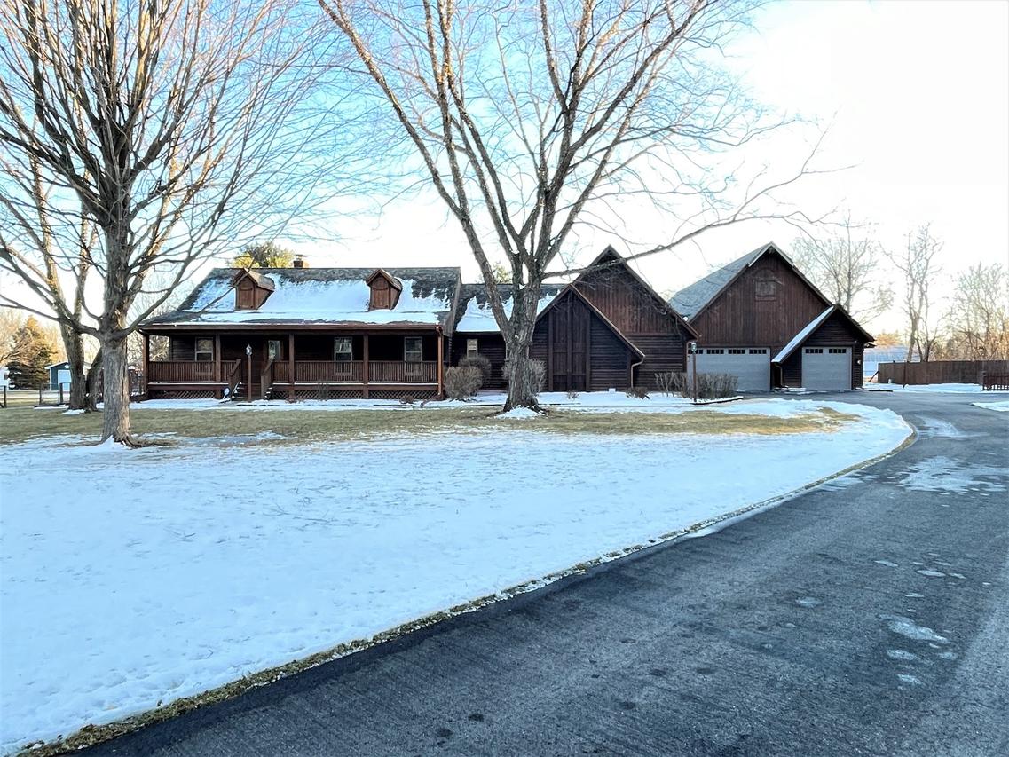 625 S Church St., Winnebago, IL 61088