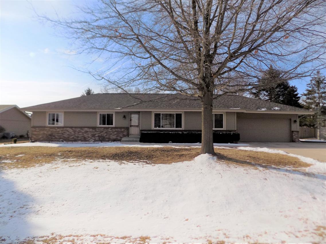 903 Brightside Ct., Machesney Park, IL 61115
