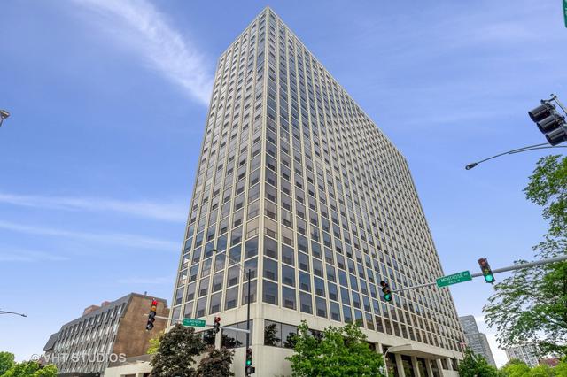 4343 N Clarendon Ave. #1205, Chicago, IL 60613