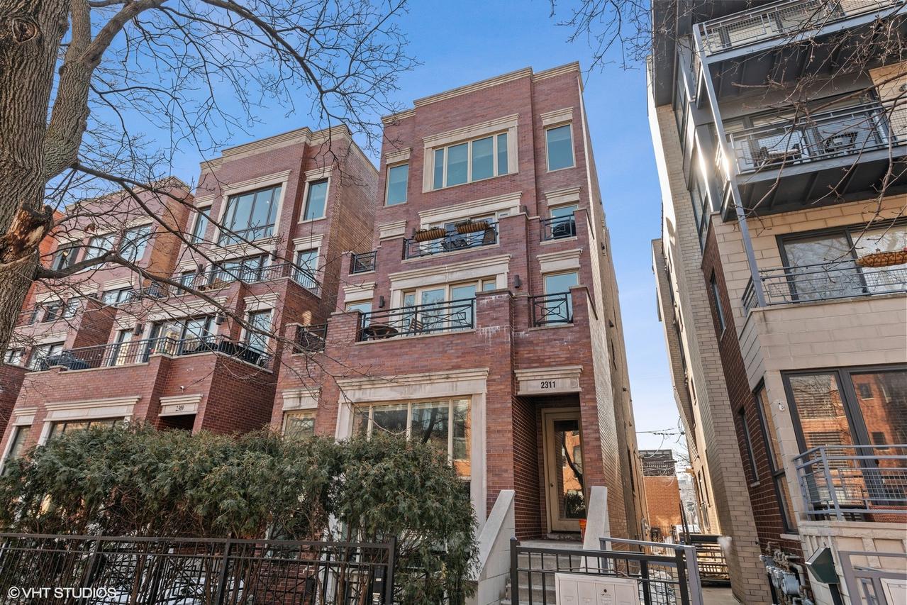 2311 W Wabansia Ave. #3, Chicago, IL 60647