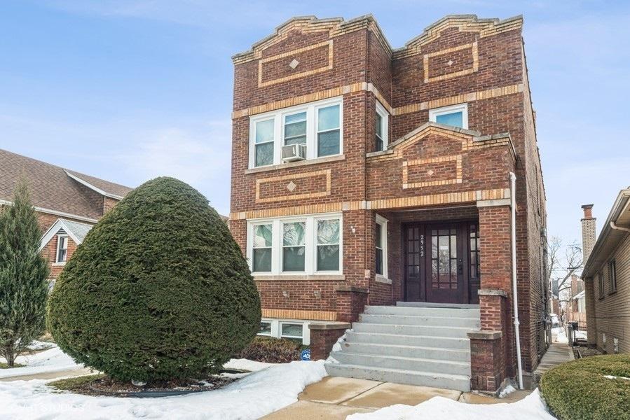 2952 N Nagle Ave., Chicago, IL 60634