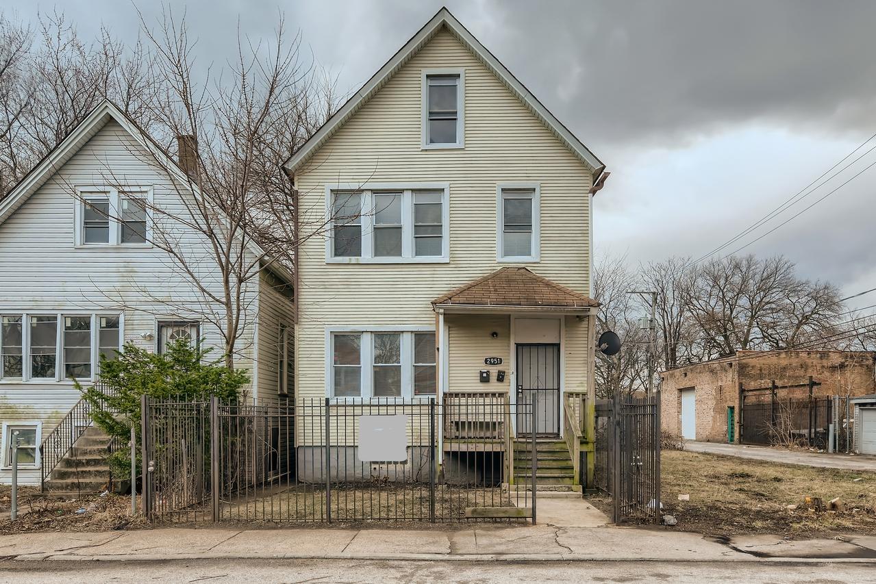 2951 E 80th Pl., Chicago, IL 60617