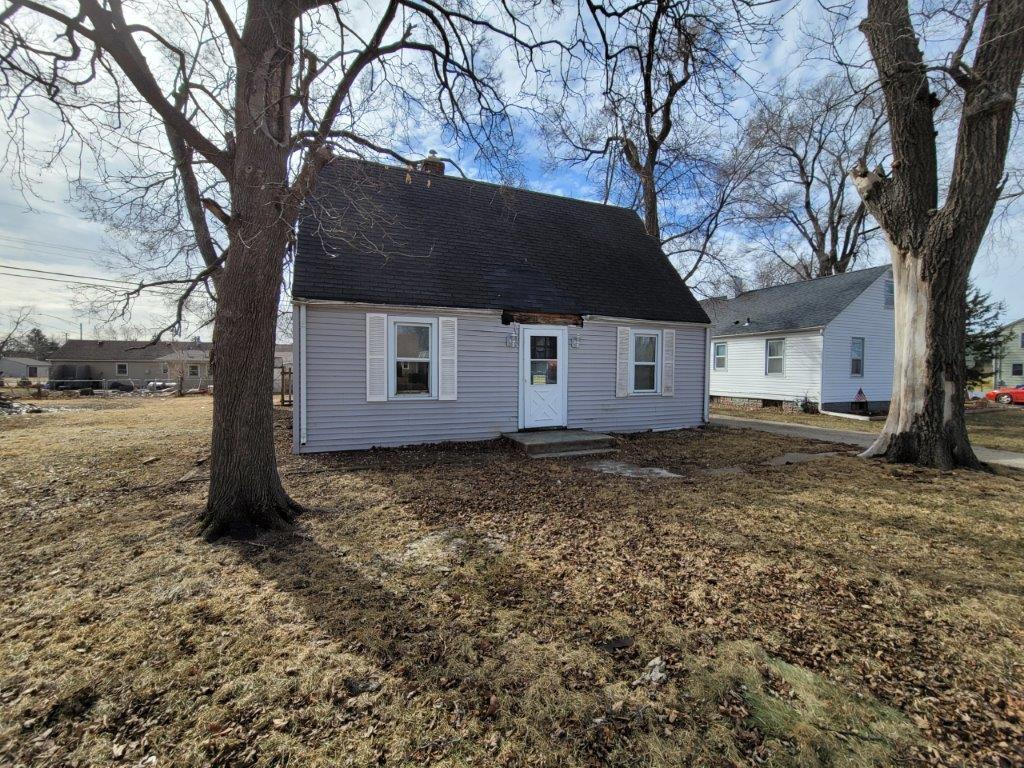 531 Marie Ave., Machesney Park, IL 61115