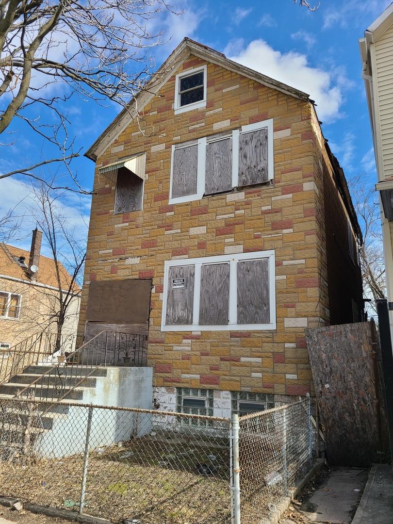 5153 S Racine Ave., Chicago, IL 60609