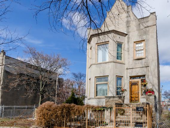 3334 W Fulton Blvd., Chicago, IL 60624