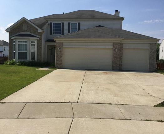 3 Glenwood Ct., Bolingbrook, IL 60490