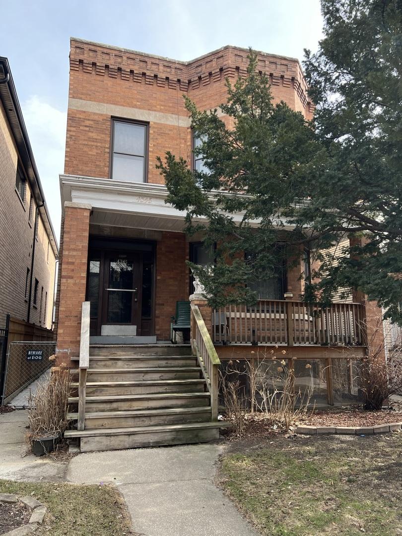 4345 N Winchester Ave., Chicago, IL 60613