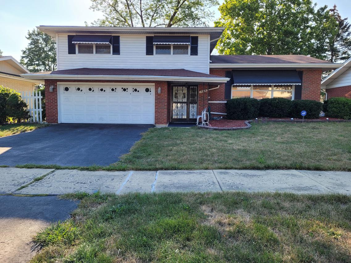 16418 Maryland Ave., South Holland, IL 60473