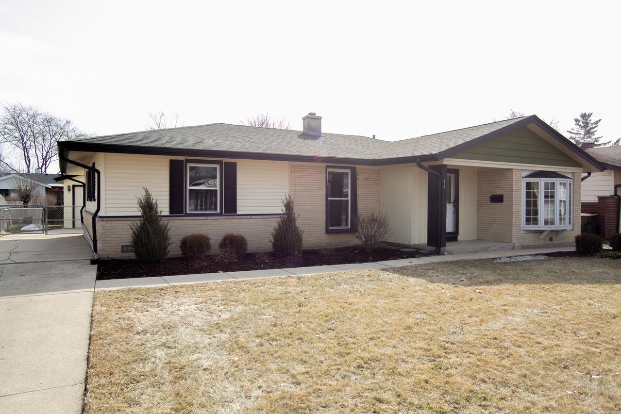 55 Evergreen St., Elk Grove Village, IL 60007