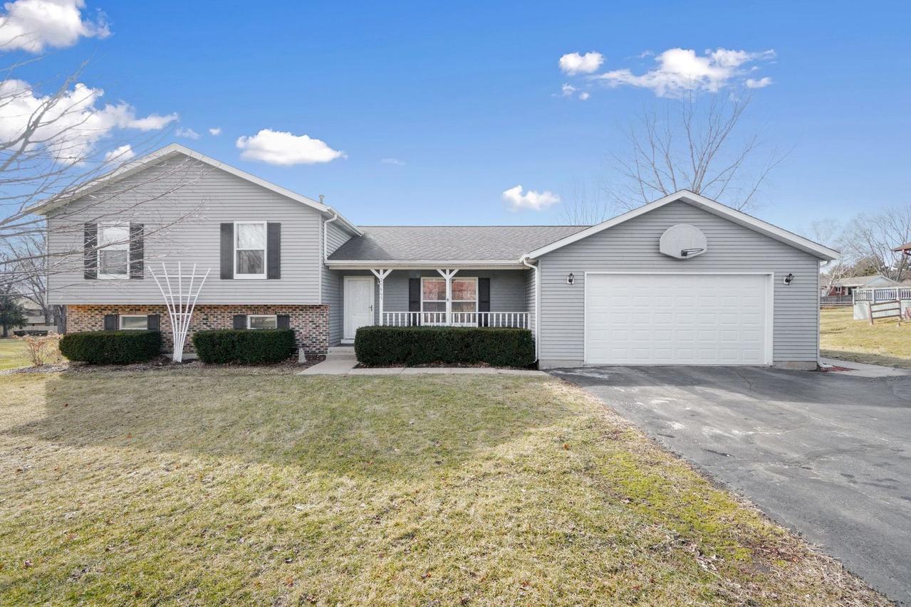 29865 Thornton Dr., Kingston, IL 60145