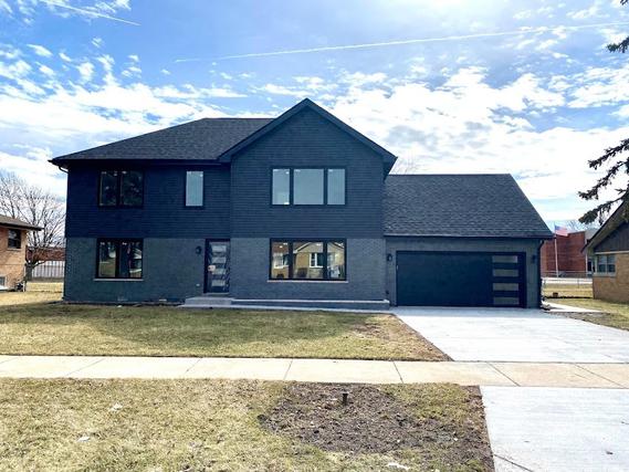 6427 W 88th St., Oak Lawn, IL 60453