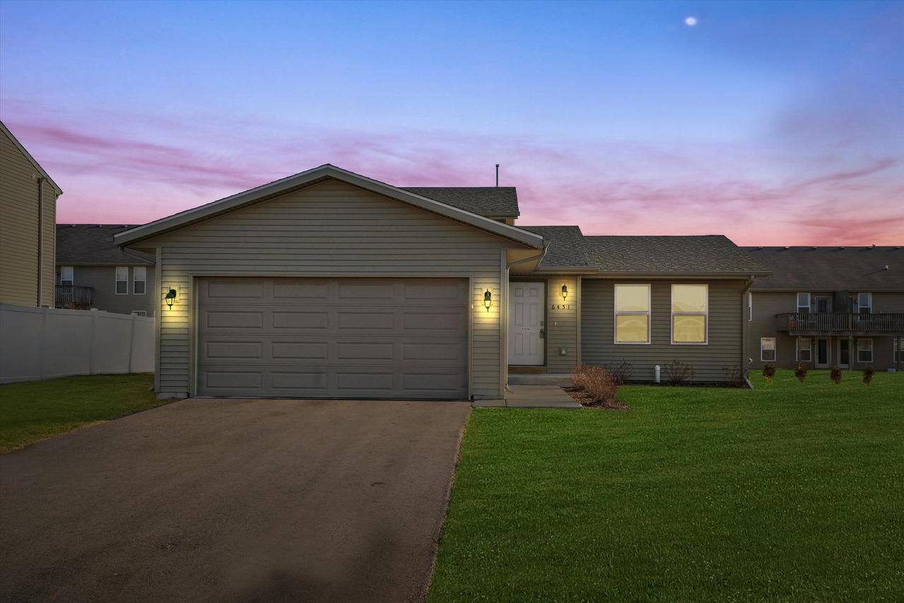 6451 Edgewood Rd., Machesney Park, IL 61115