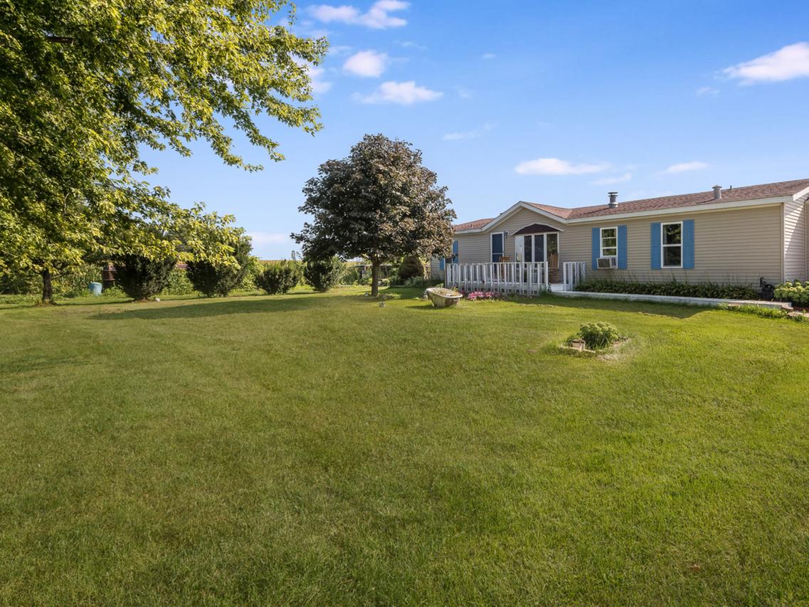 886 German Rd., Paw Paw, IL 61353