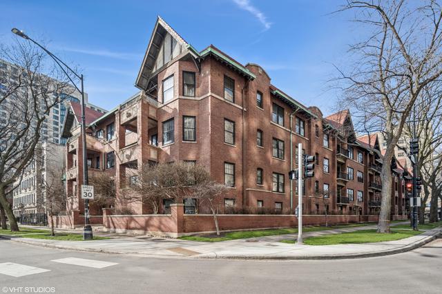 1621 E Hyde Park Blvd. #2, Chicago, IL 60615