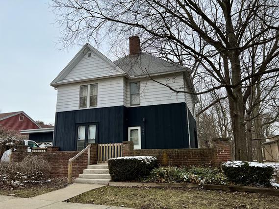 802, 804,  W Hill St., Champaign, IL 61820