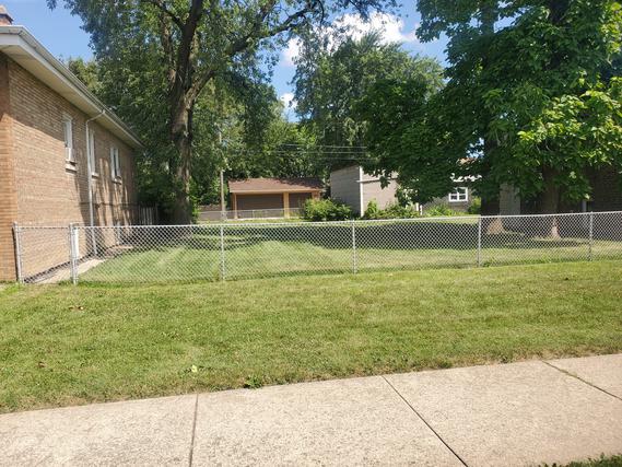 6543 27th St., Berwyn, IL 60402