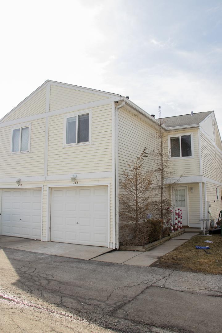 488 Meadow Green Ln., Round Lake, IL 60073