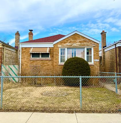 3404 E 106th St., Chicago, IL 60617