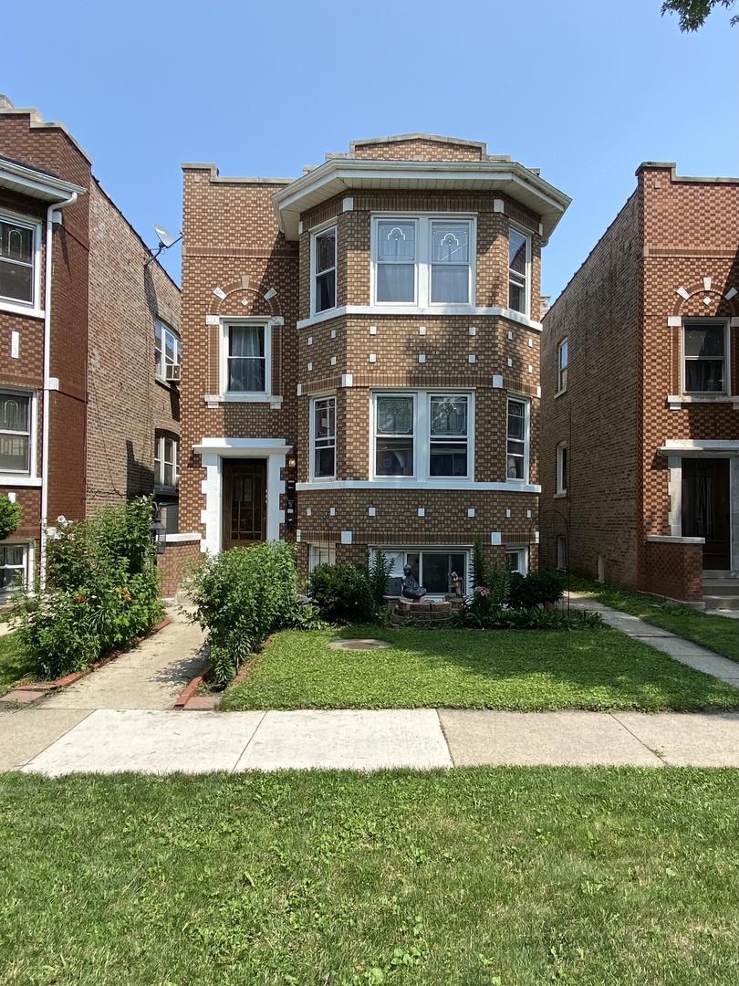 1833 Gunderson Ave., Berwyn, IL 60402