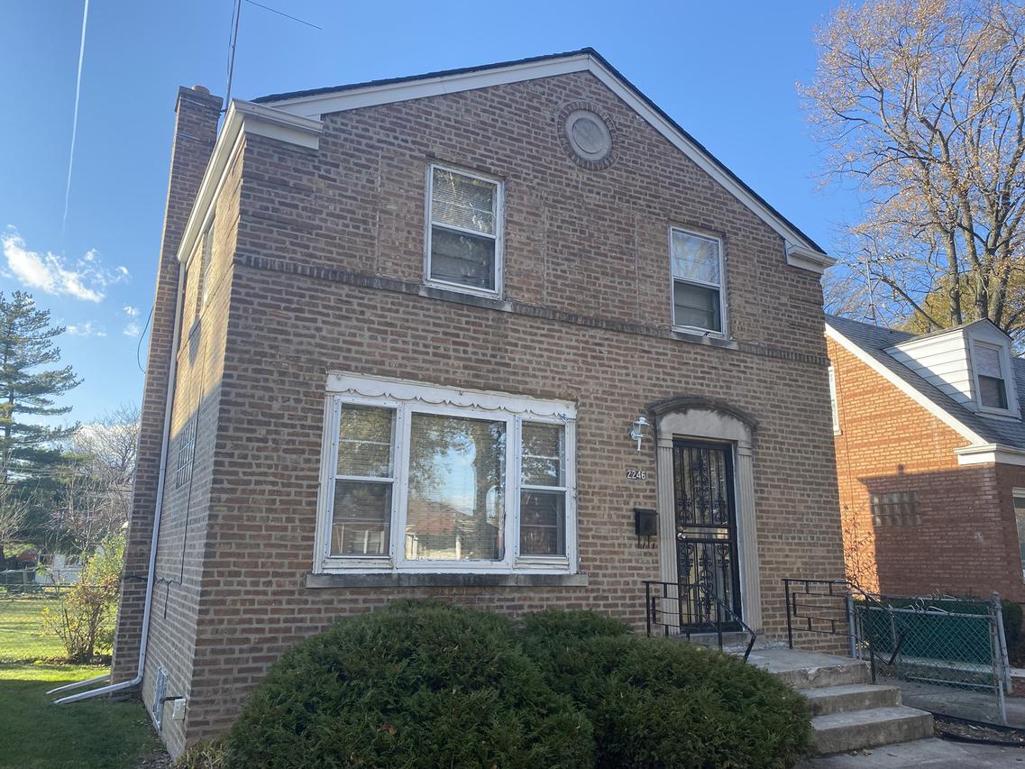 2246 S 14th Ave., Broadview, IL 60155