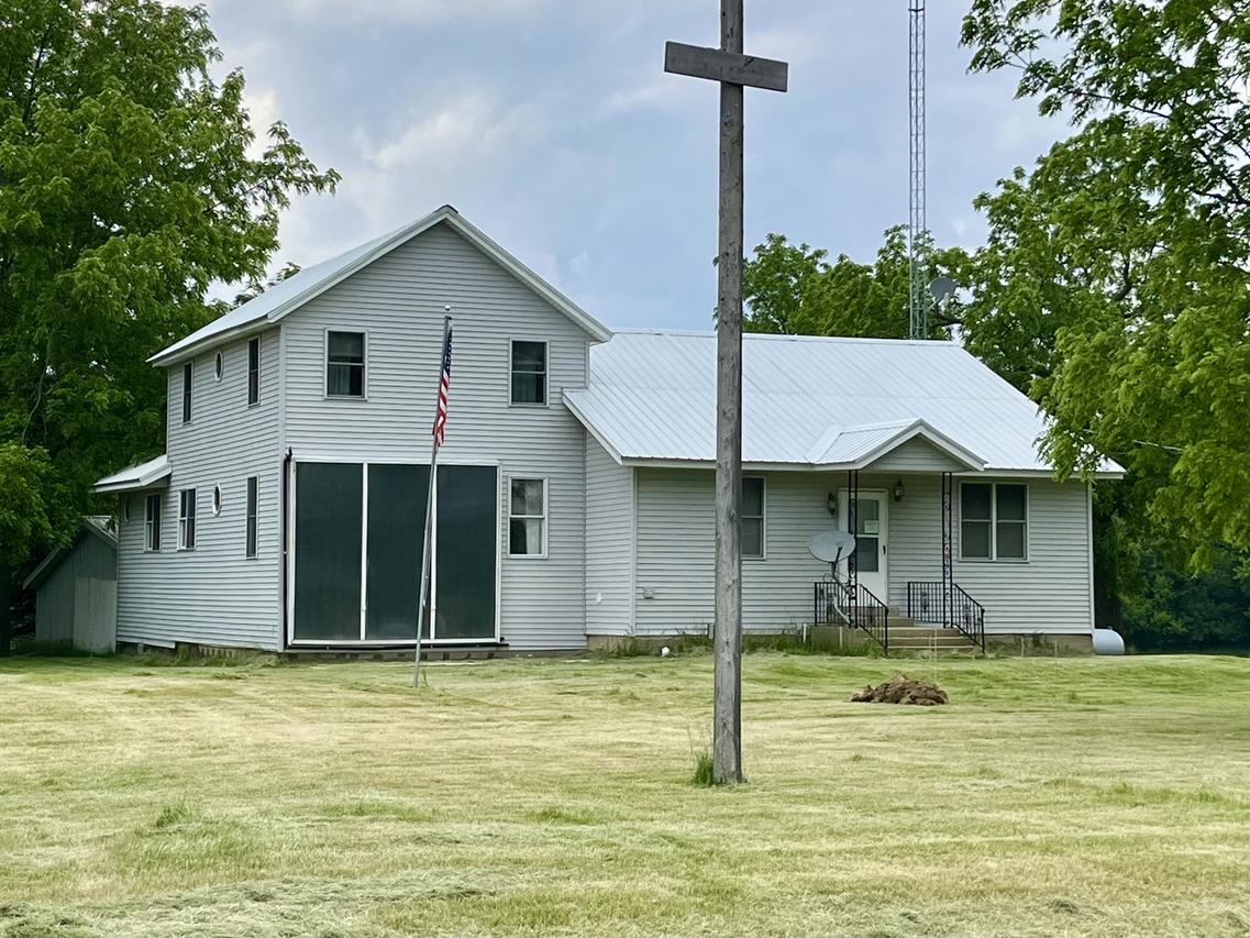 3420 Howlett Rd., Paw Paw, IL 61353