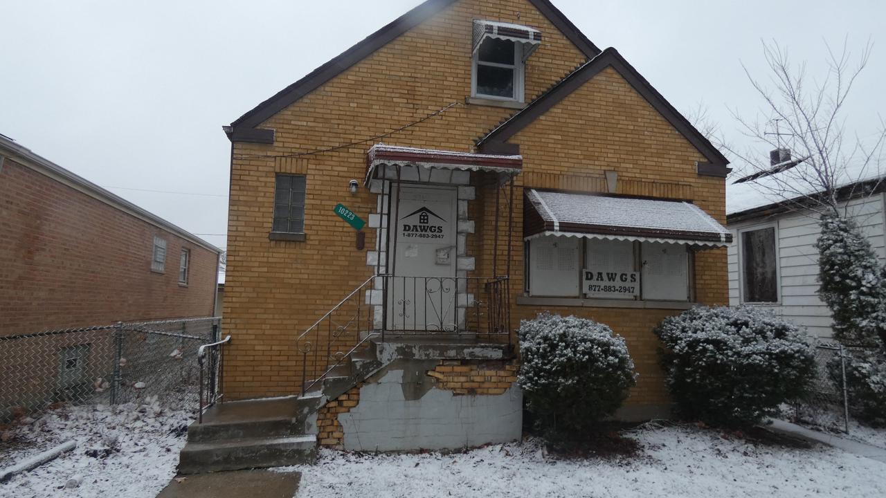 10223 S Princeton Ave., Chicago, IL 60628