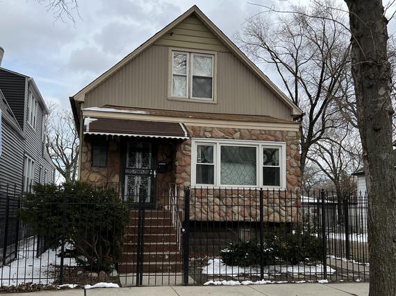 5747 S Seeley Ave., Chicago, IL 60636