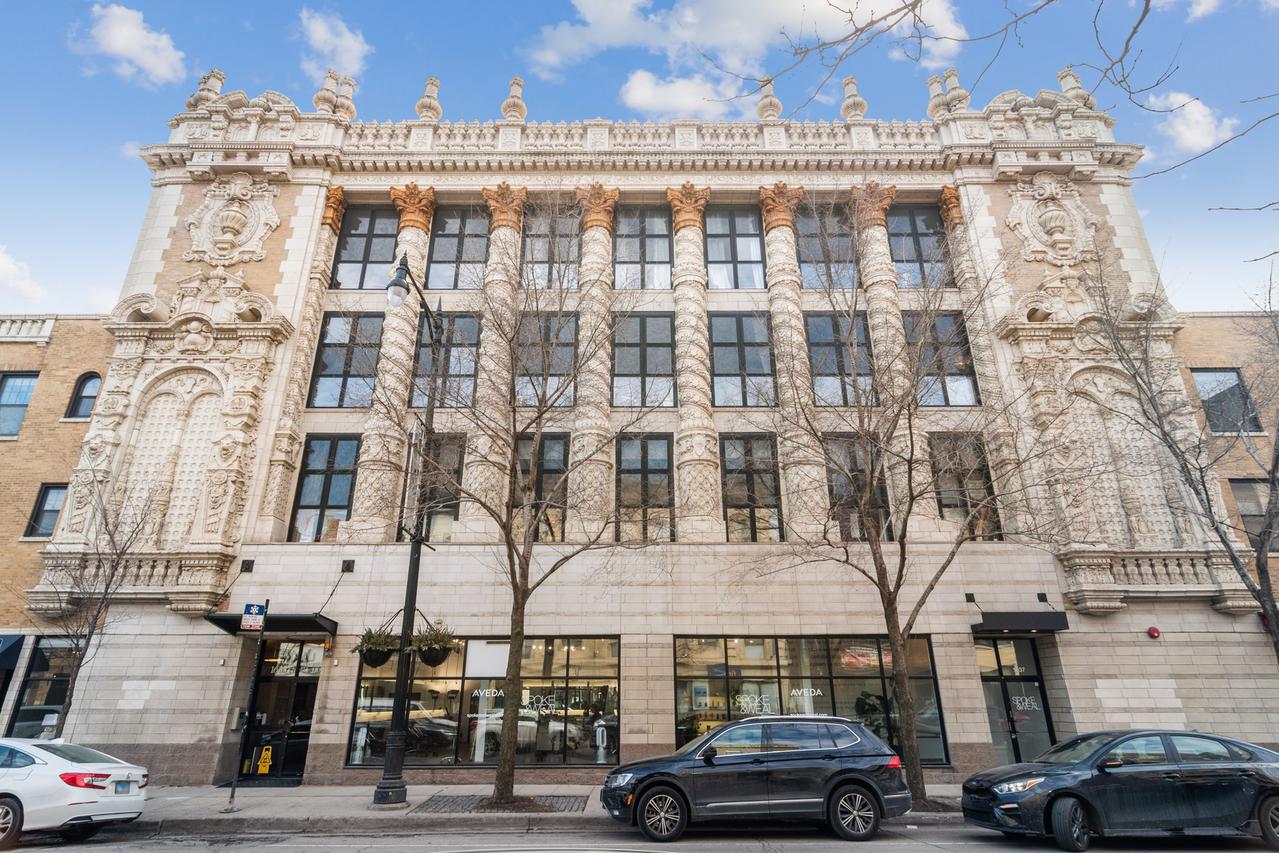 1635 W Belmont Ave. #518, Chicago, IL 60657