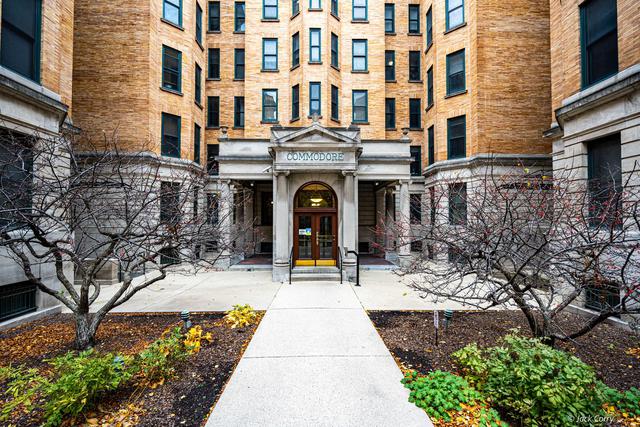 550 W Surf St. #525C, Chicago, IL 60657