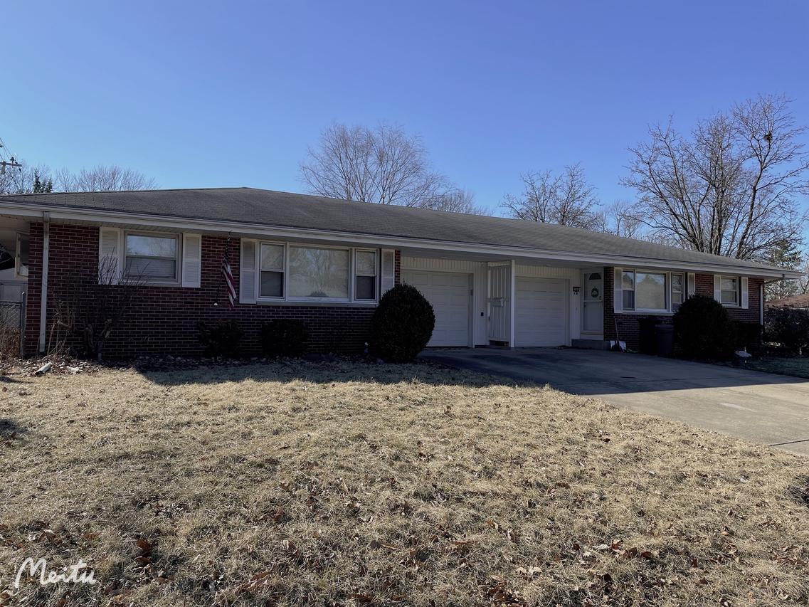 2201 Fletcher St., Urbana, IL 61801