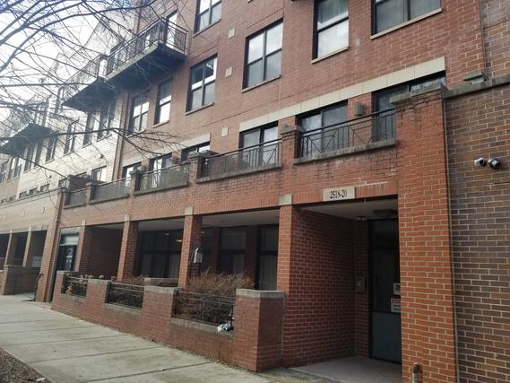 2520 N Willetts Ct. #2N, Chicago, IL 60647
