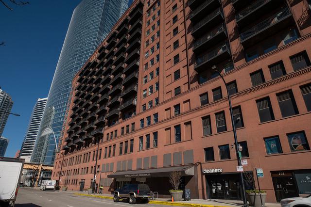 165 N Canal St. #903, Chicago, IL 60606