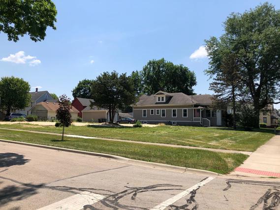 157 N Plum Grove Rd., Palatine, IL 60067