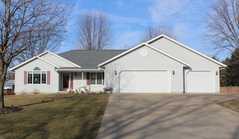 16061 Greenland Dr., Morrison, IL 61270