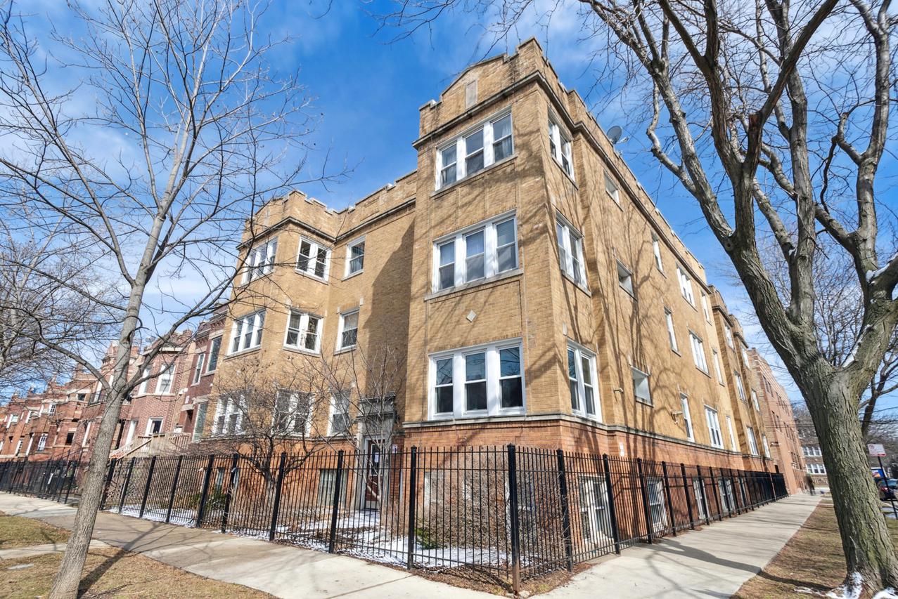 2503 N Avers Ave. #3, Chicago, IL 60647