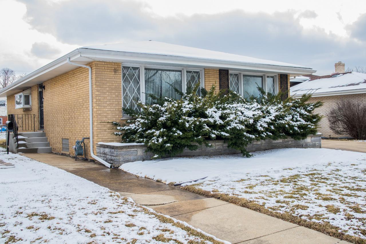 3427 173rd St., Lansing, IL 60438