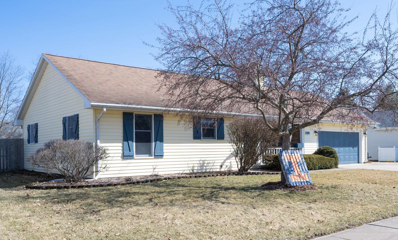 508 Linden Dr., St. Joseph, IL 61873