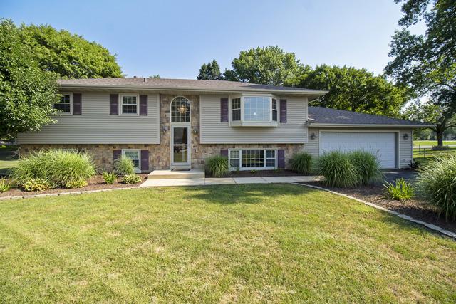 4 Lillian Ln., Yorkville, IL 60560