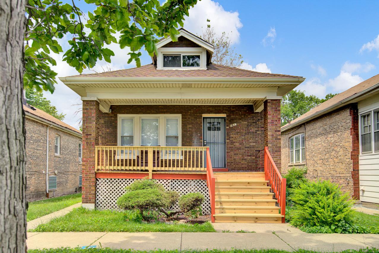 7634 S Lafayette Ave., Chicago, IL 60620