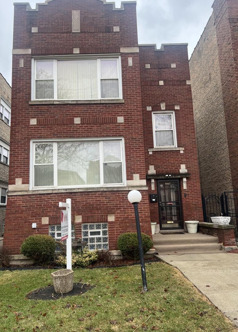 8047 S Evans Ave., Chicago, IL 60619