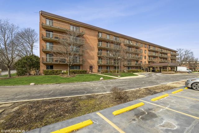 6443 Clarendon Hills Rd. #209, Willowbrook, IL 60527