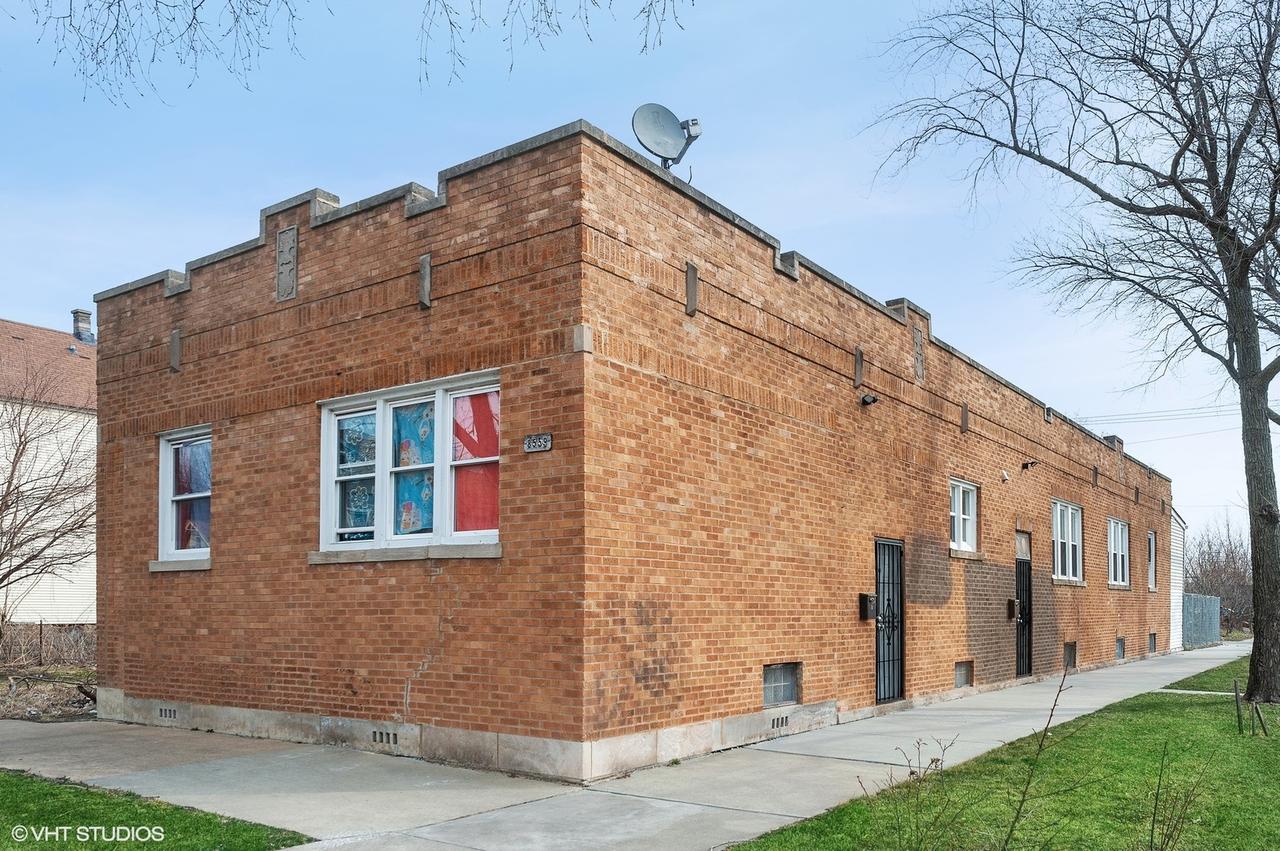8559 S Buffalo Ave., Chicago, IL 60617