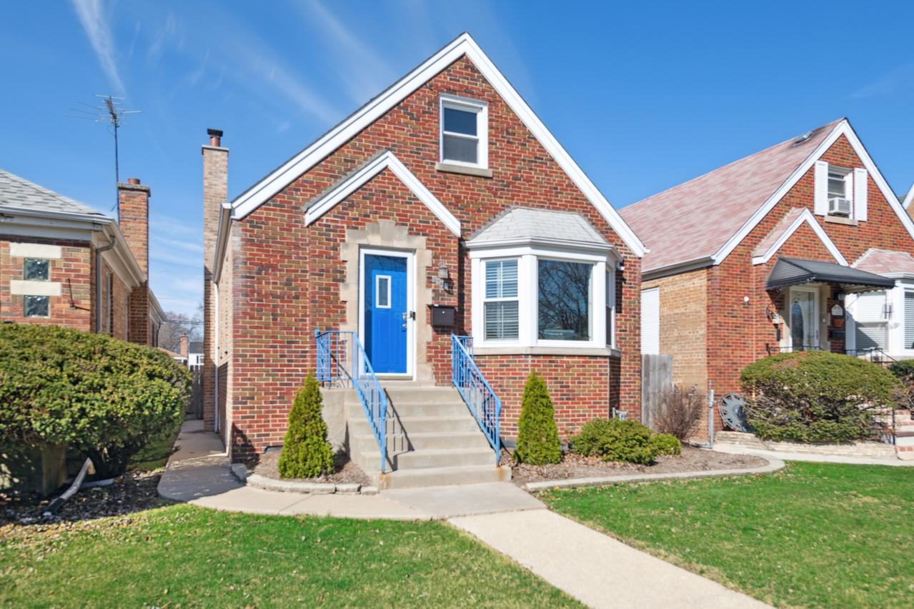 1618 N 75th Ct., Elmwood Park, IL 60707