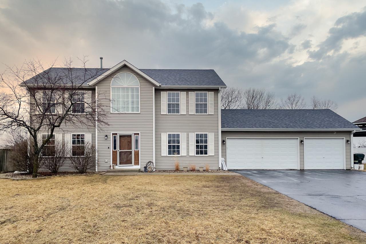 10878 Linden Blossom Ln., Roscoe, IL 61073