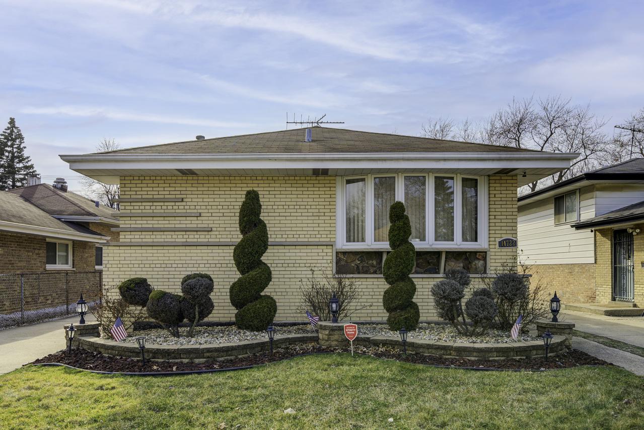 14722 Avalon Ave., Dolton, IL 60419