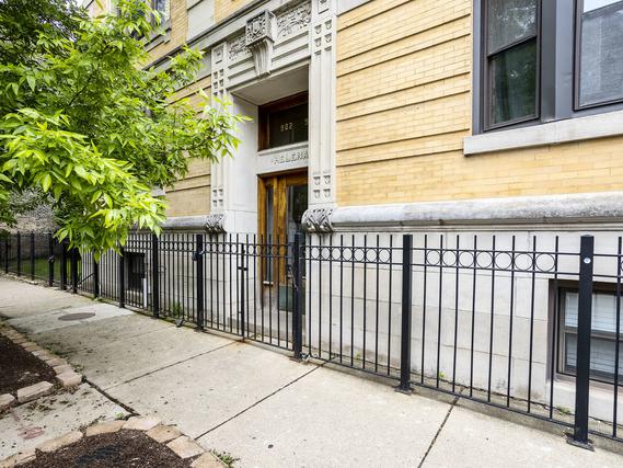 902 W Dakin St. #1, Chicago, IL 60613